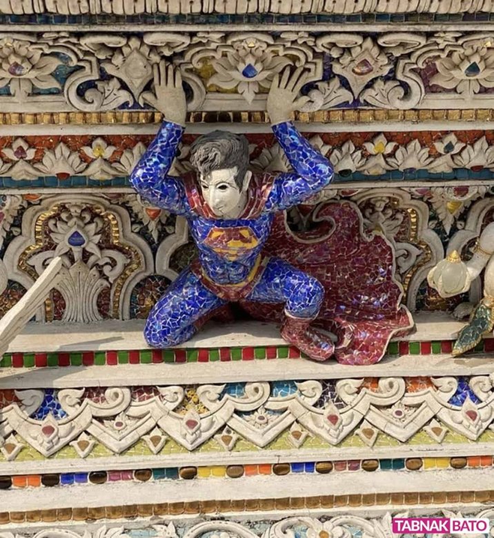 Məbədə toplaşmış Hollivud personajları - Devid Bekhamla qonşuluqda kimlər var? 