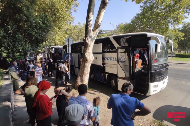 Daha 281 nəfər Azərbaycana təxliyə edilib Daha 281 nəfər Azərbaycana təxliyə edilib