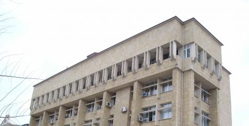 MMC Bakı sakinlərini mühasirədə saxlayır