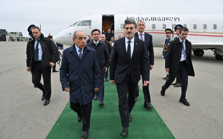 Gürcüstan prezidenti Azərbaycana gəlib - (Yenilənib)