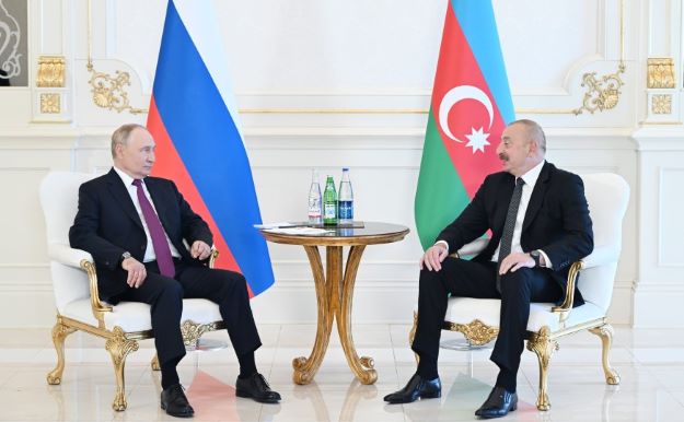 İlham Əliyev Vladimir Putinə zəng edib